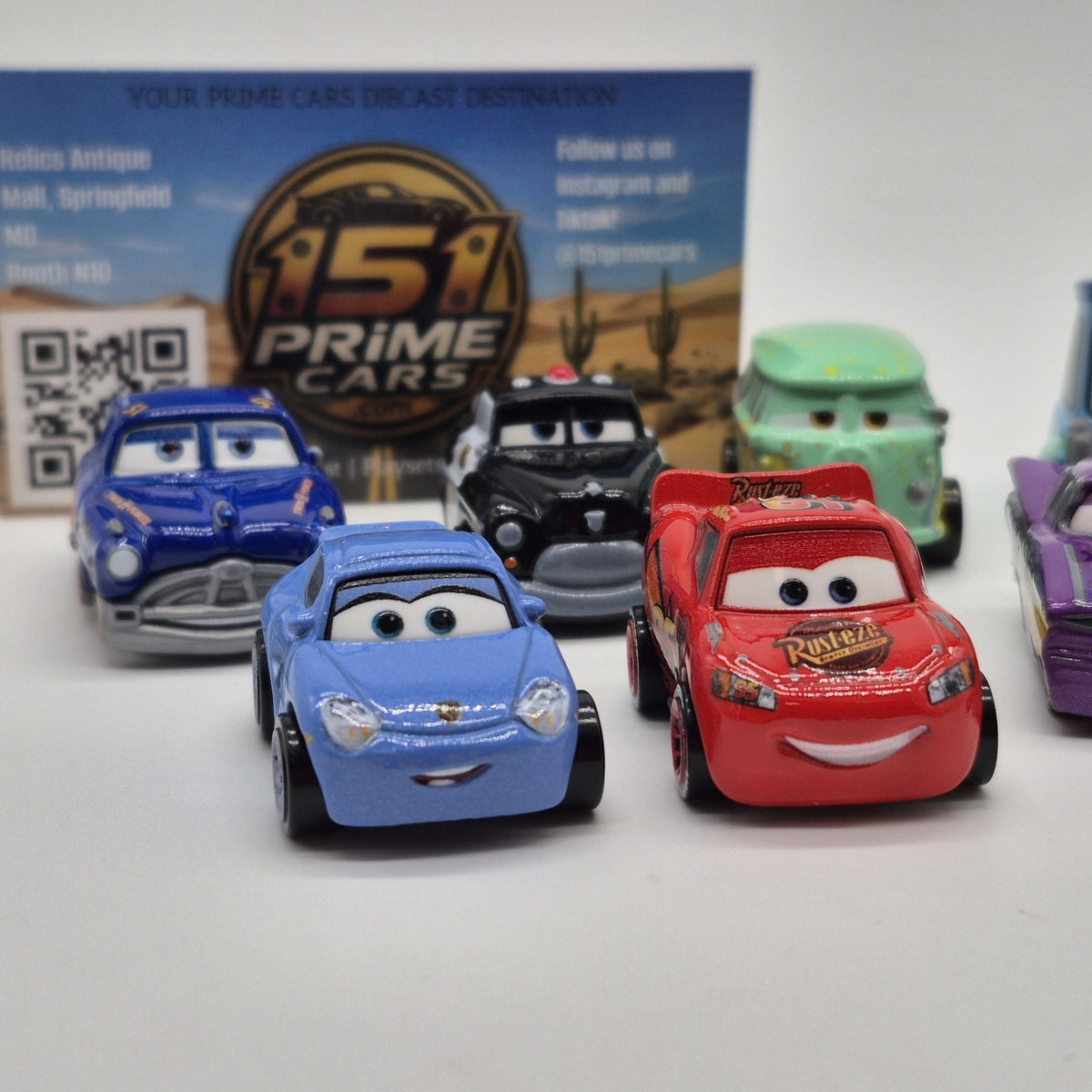 Radiator Springs Crew Disney Pixar Cars Mini Racers 1:87 Diecast 9 Car Lot1