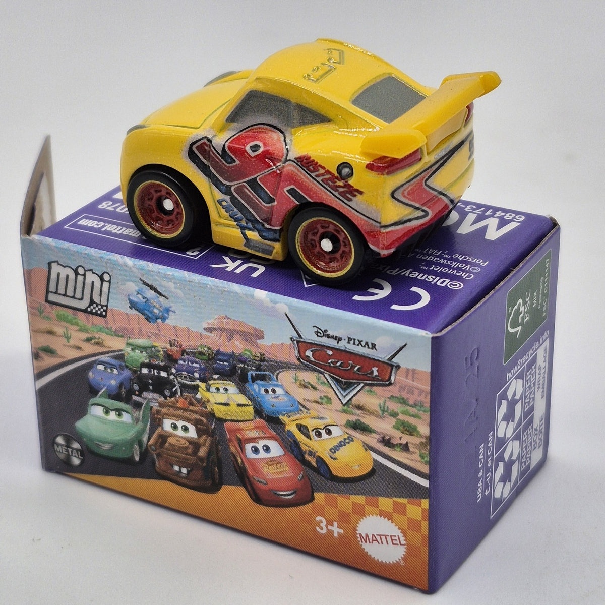 Rusteze Cruz Ramirez Disney Pixar Cars Mini Racers 1:87 Diecast Toy 20251