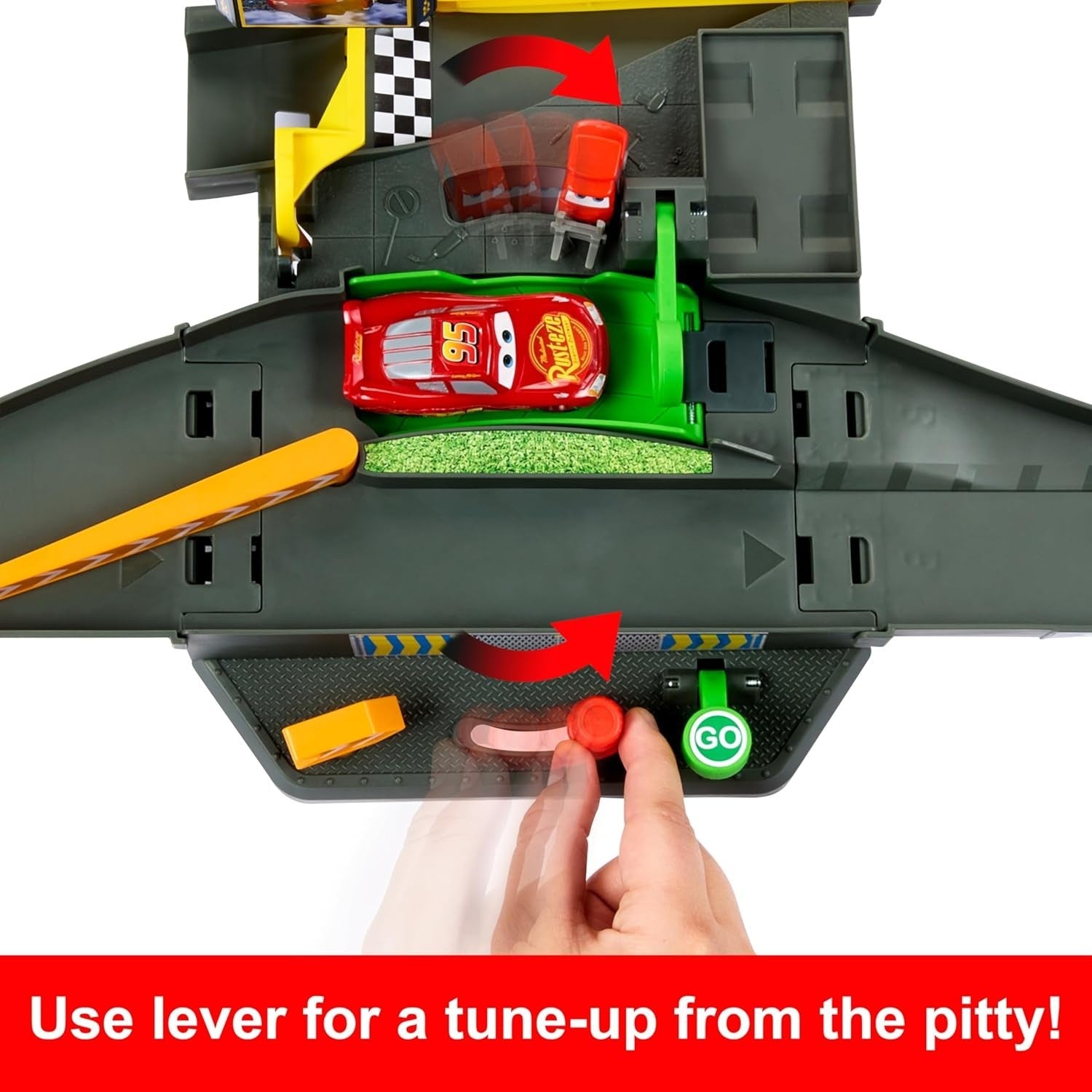 Piston Cup Action Speedway 2023 Disney Pixar Cars Playset 1:55 Mattel Toy3