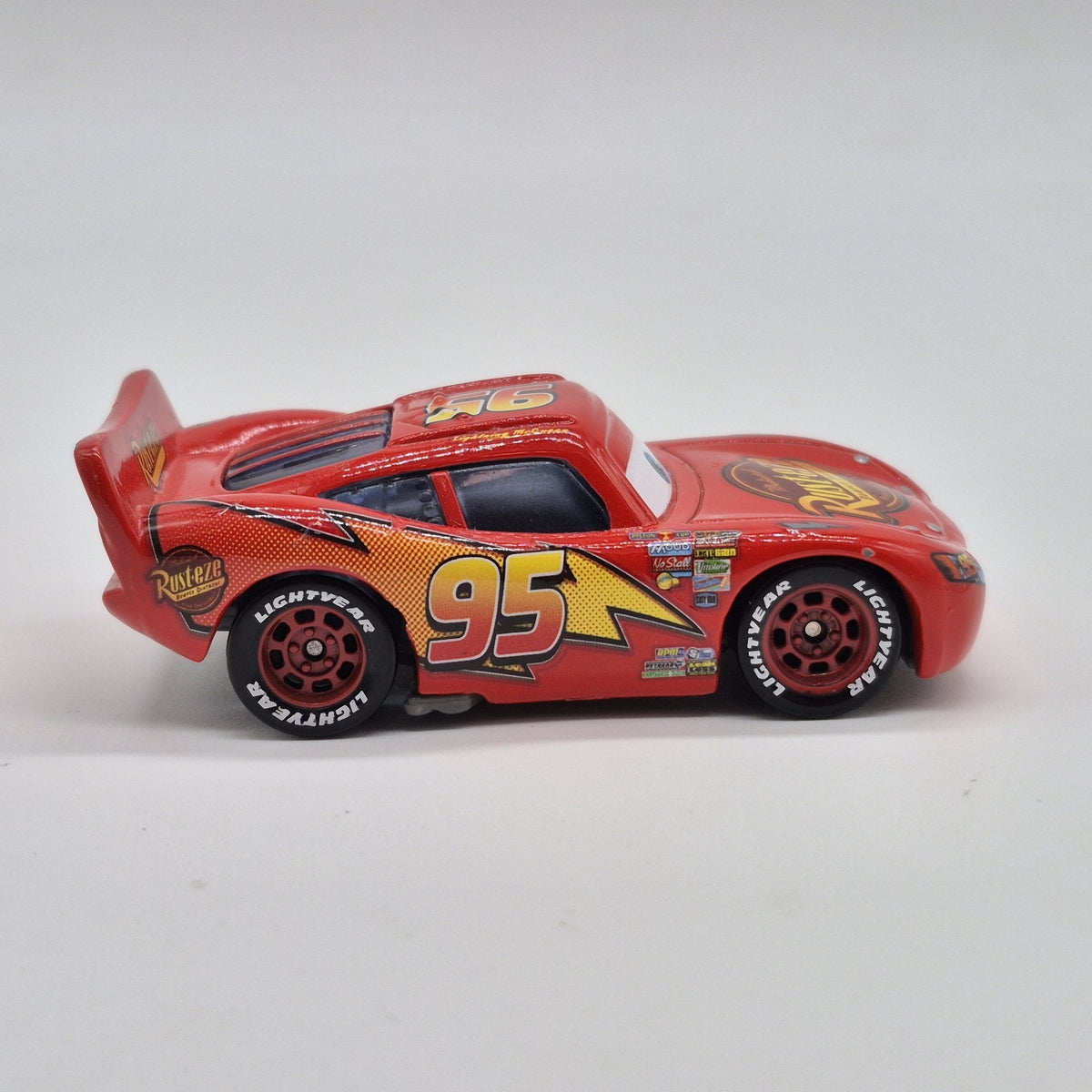 Classic Lightning McQueen Loose Disney Pixar Cars 1:55 Diecast Car Rusteze6