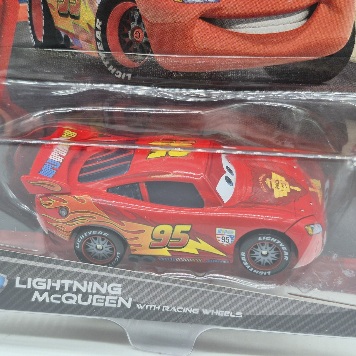 2011 Disney Pixar Cars 2 Lightning Mcqueen With Racing Wheels 1:55 Diecast Car1