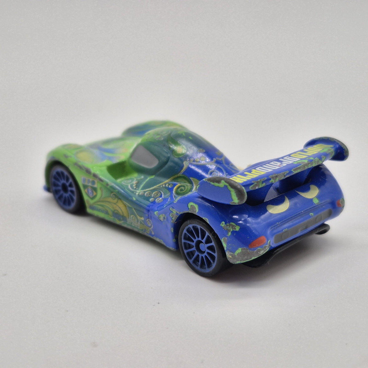 TOMICA 2011 Carla Veloso Disney Pixar Cars 1:64 Diecast Car3