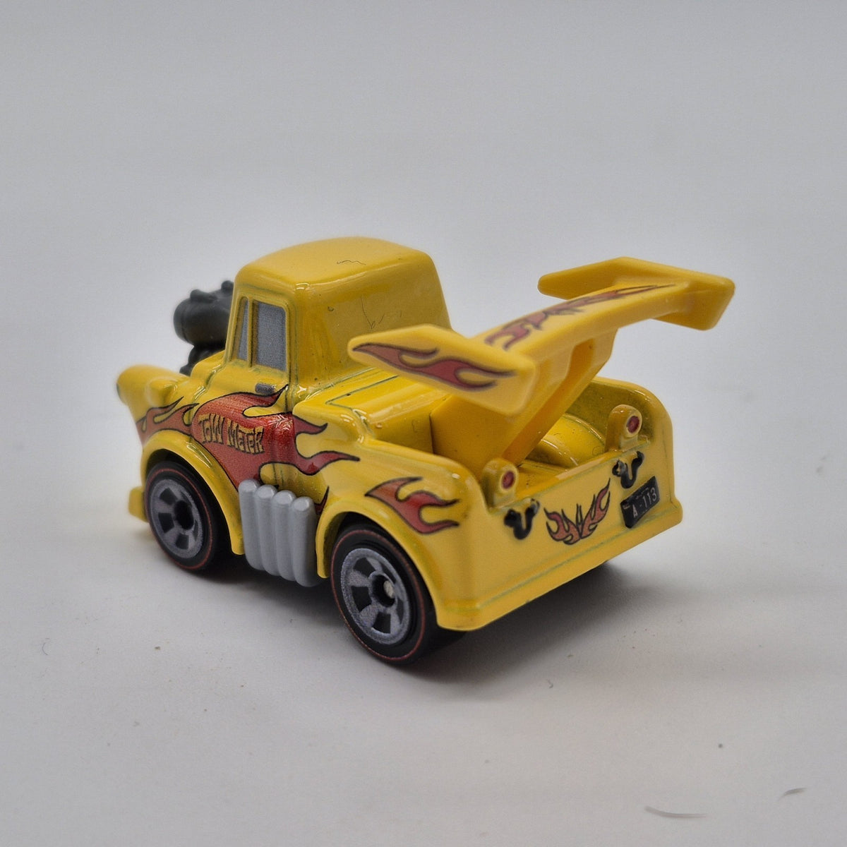 Hot Rod Mater Mini Disney Pixar Cars 1:87 Yellow Truck3
