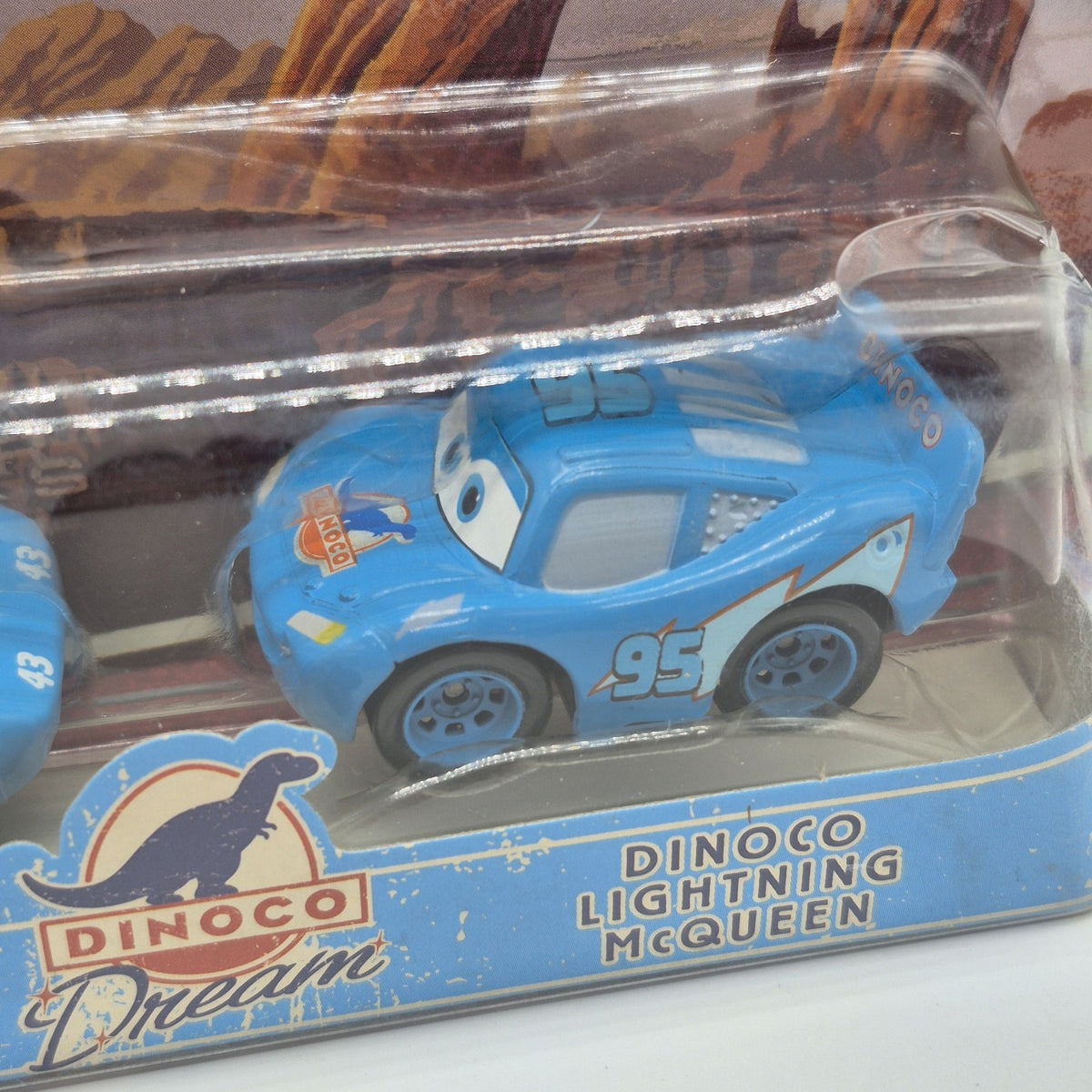 Dinoco Dream The King And Lightning McQueen Disney Pixar Cars Mini Adventures2