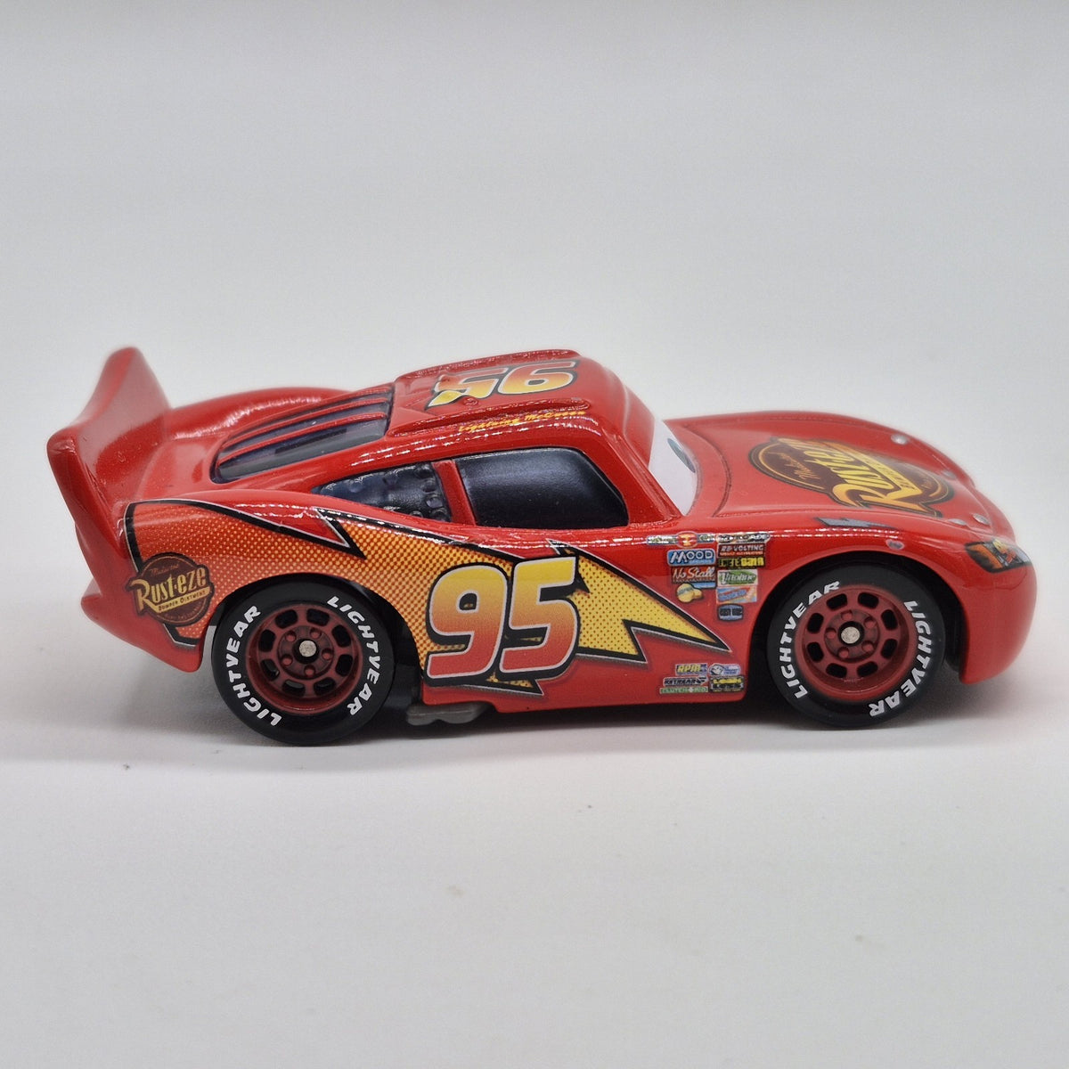 Disney Pixar The World of Cars Bug Mouth Lightning McQueen6