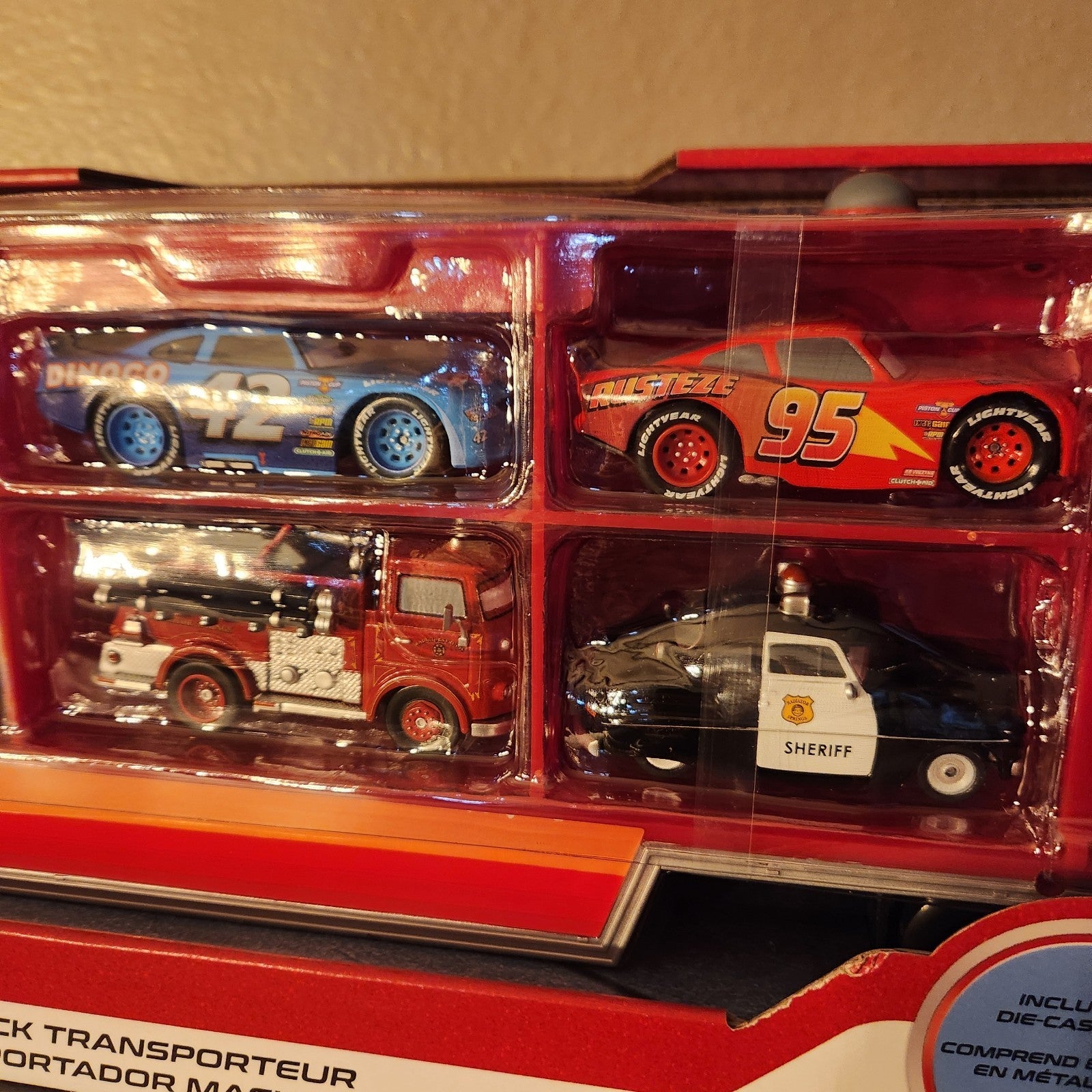 2026 Disney Parks Light Up Mack Truck Disney Pixar Cars New 1:43 4