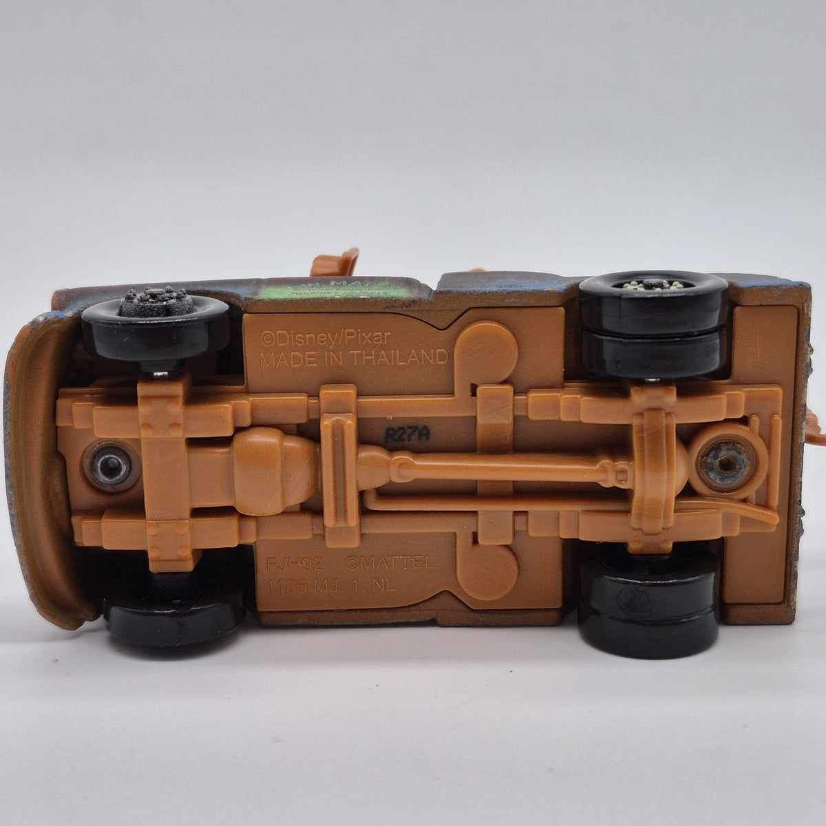 Mater Loose Disney Pixar Cars 1:55 Diecast Thailand FJH927