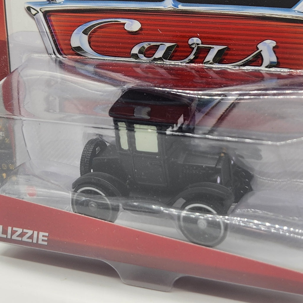 Radiator Springs Lizzie 2014 Disney Pixar Cars 1:55 Collectors Condition Diecast1