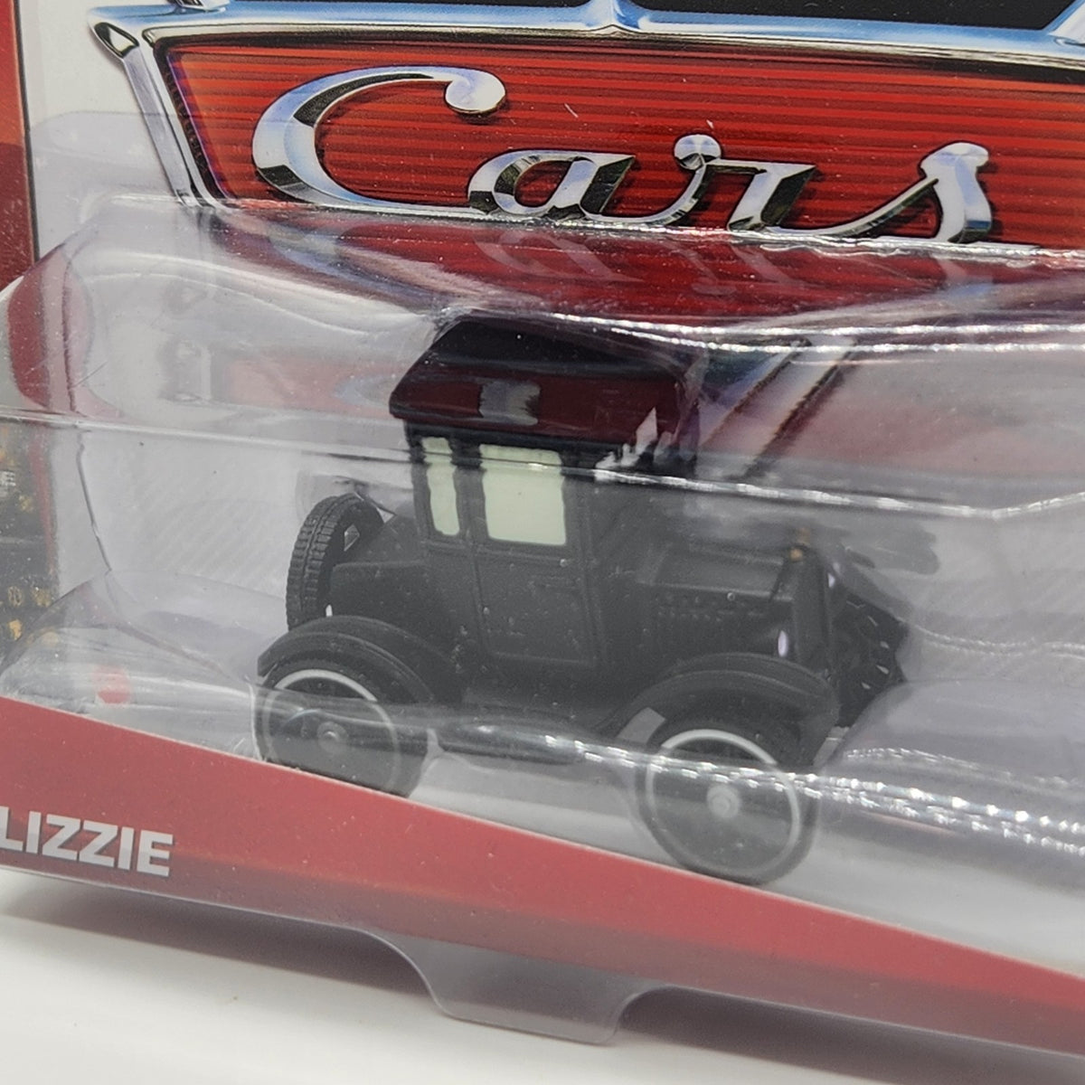 Radiator Springs Lizzie 2014 Disney Pixar Cars 1:55 Collectors Condition Diecast1