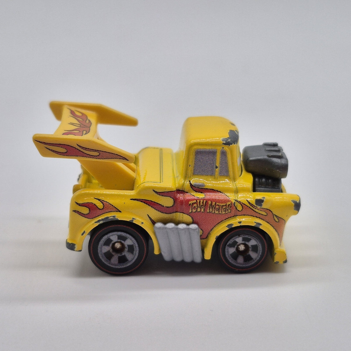 Mini Hot Rod Mater Disney Pixar Cars 1:87 Diecast Truck4