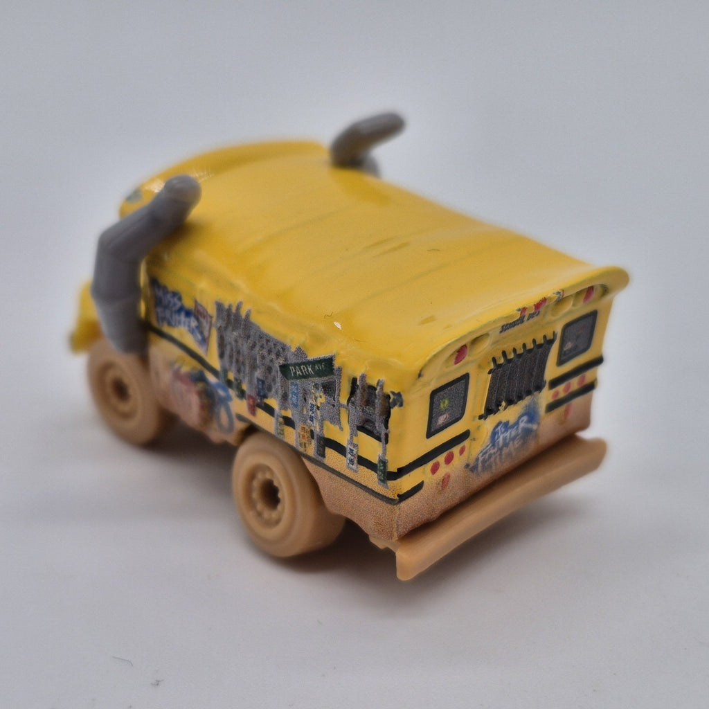 Miss Fritter Mini Disney Pixar Cars 1:87 Diecast Cars3
