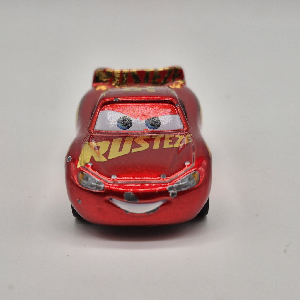 Rusteze Racing Center Lightning Mcqueen 1:55 Diecast Car LOOSE 8