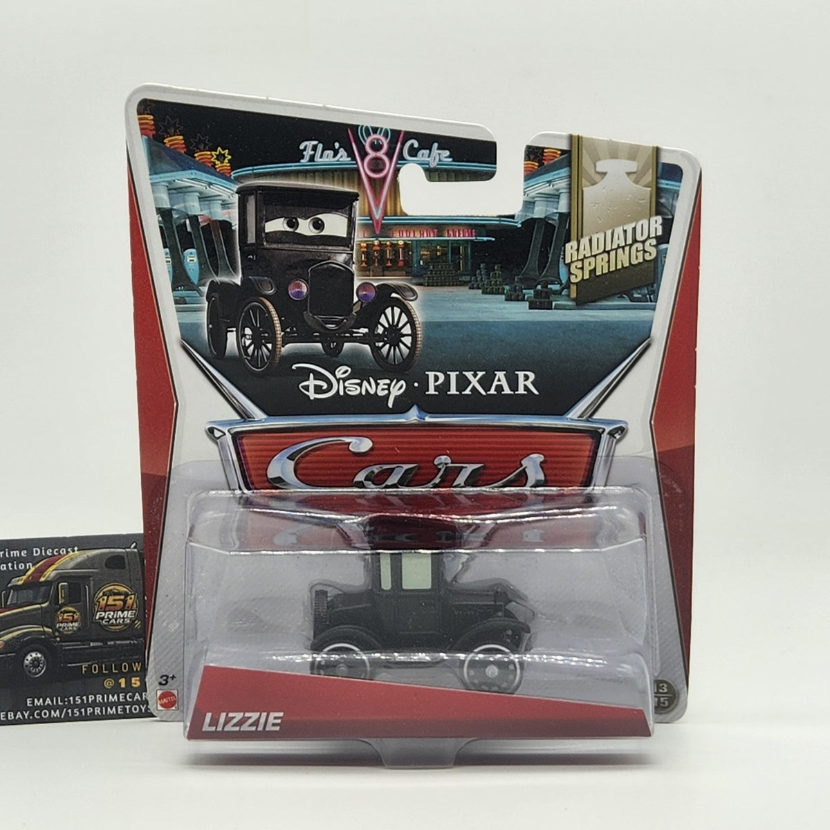 Radiator Springs Lizzie 2014 Disney Pixar Cars 1:55 Collectors Condition Diecast0