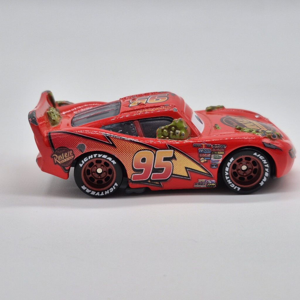 Disney Pixar Cars Cactus Lightning McQueen 1:55 Diecast Rust-eze #956