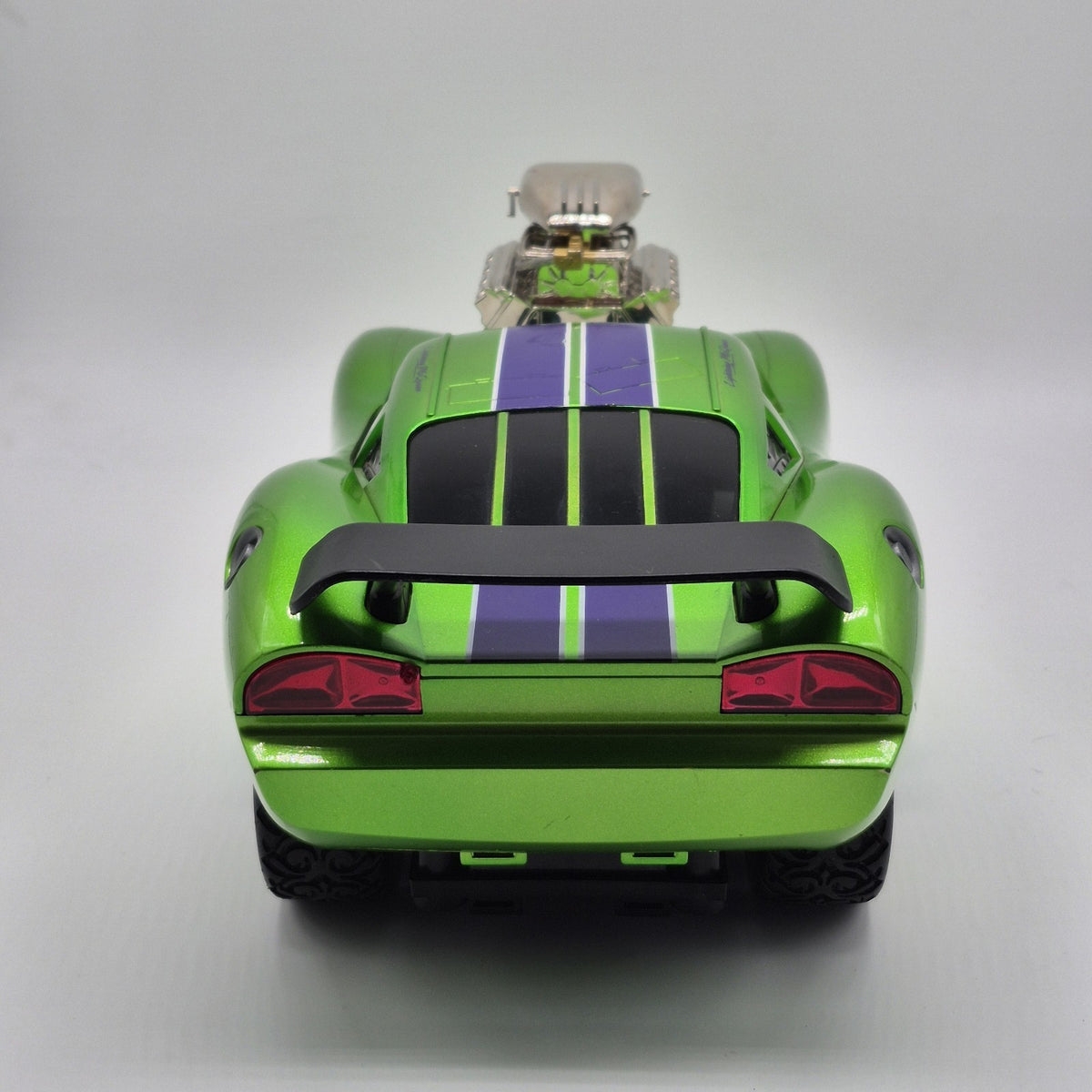 2012 Ridemakerz Lightning McQueen Cars 2 Disney Pixar Collectibke Custom Green 3