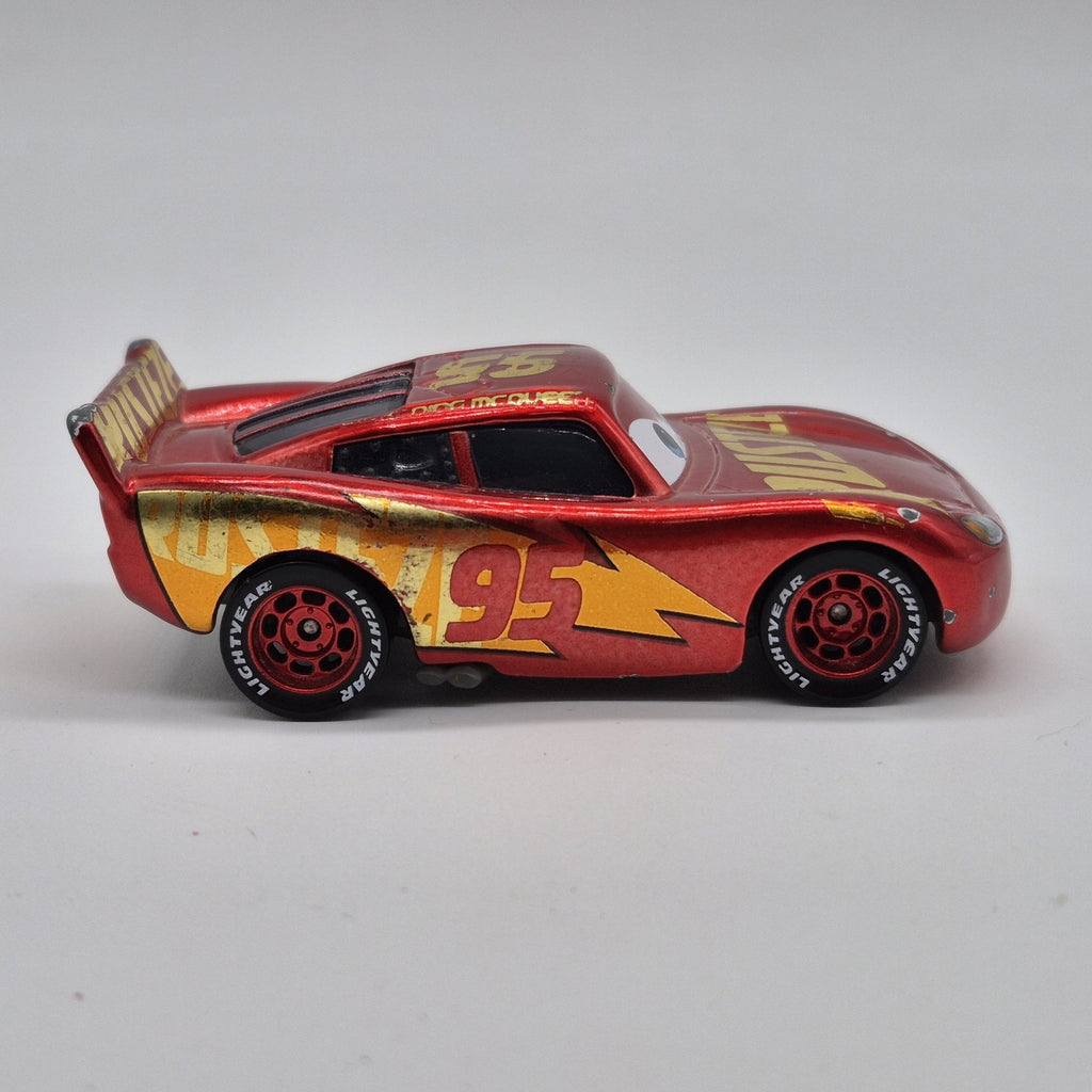 Rusteze Racing Center Lightning Mcqueen 1:55 Diecast Car LOOSE 6