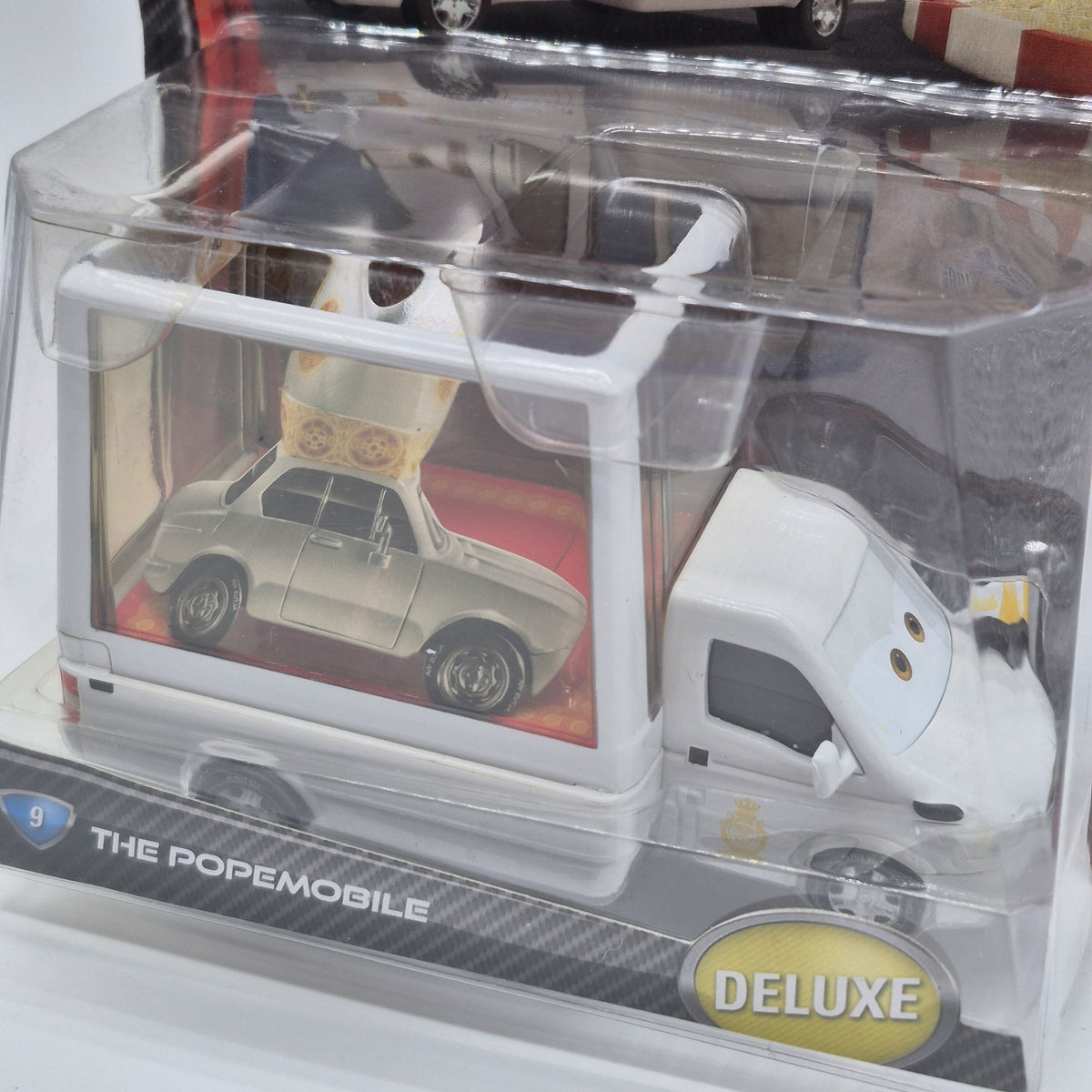 Pope Pinion IV And The Popemobile Set Disney Pixar Cars 2012 Diecast Toy 1:558