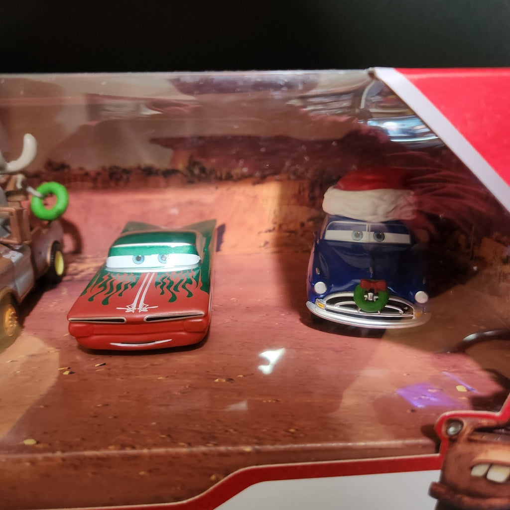 Disney Store 1:43 Pixar Cars Holiday Diecast 4 Pack McQueen Mater Ramone 20252