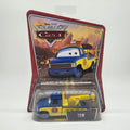Tow #56 The World of Cars Disney Pixar Cars 2008 Towtruck 1:550