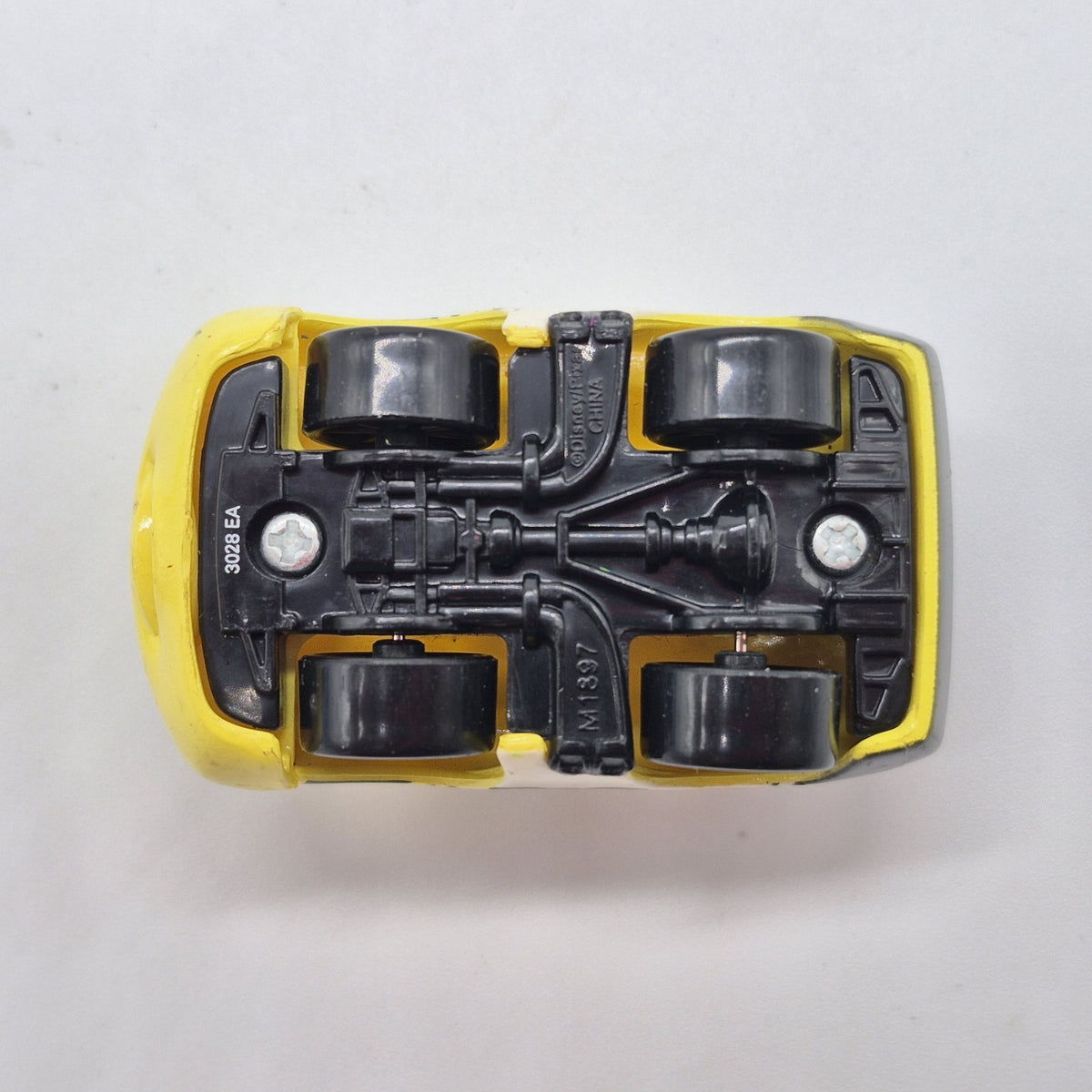 Claude Scruggs Mini Adventures Disney Pixar Cars Diecast Toy Car6