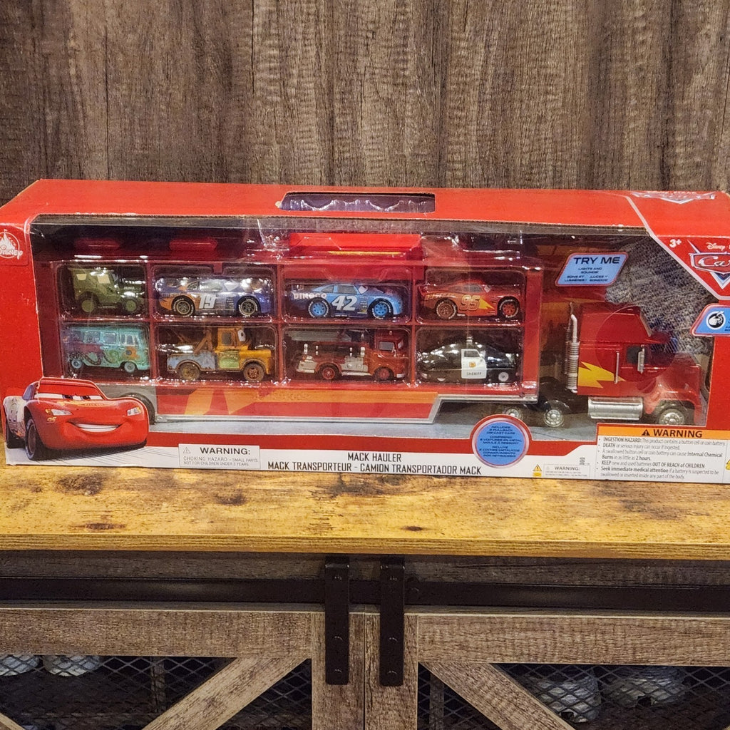 Disney Parks 2025 Pixar Cars Mack Hauler Truck Vehicle Playset Lights Up 1:430
