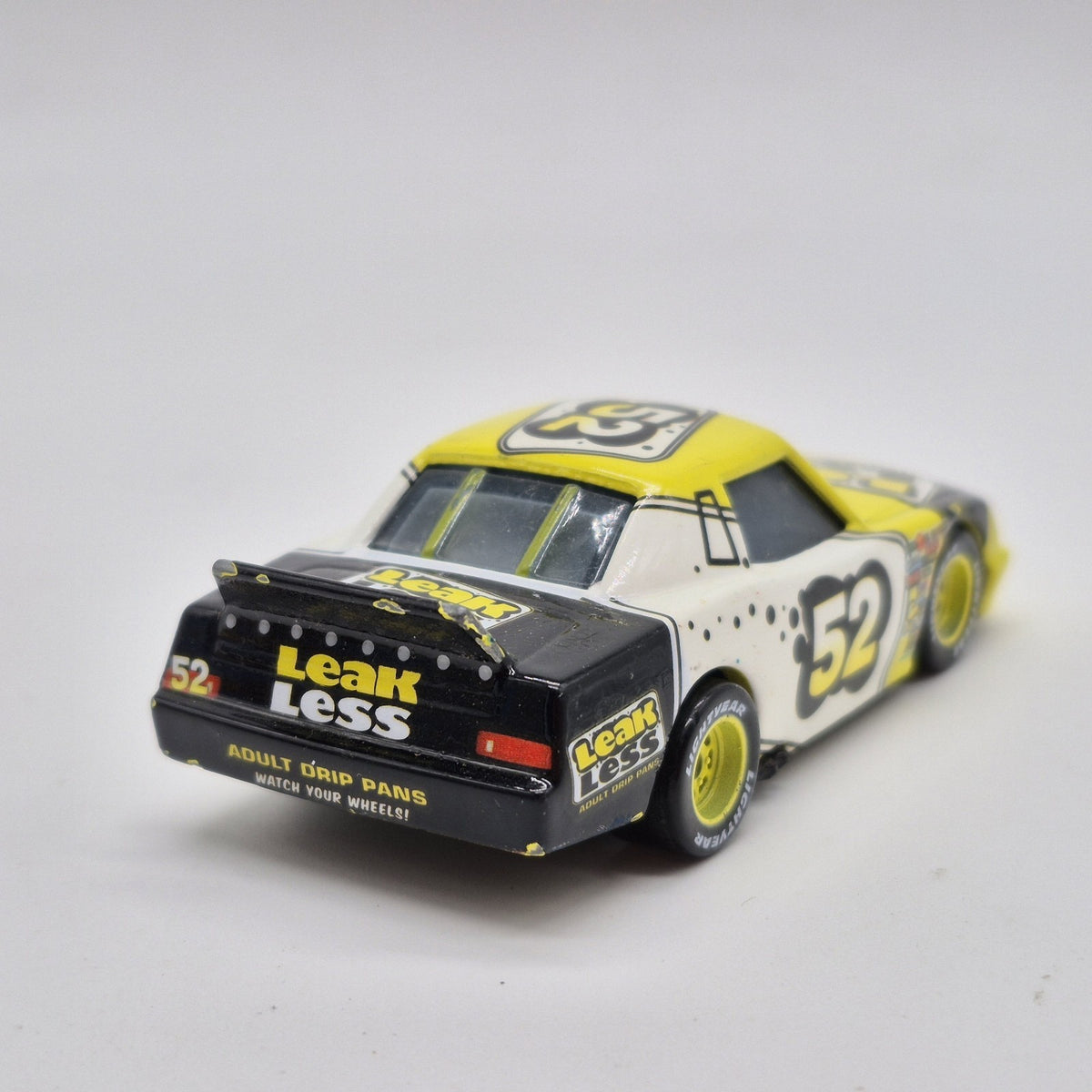 Claude Scruggs Leakless Loose Disney Pixar Cars 1:55 Diecast Toy Car4