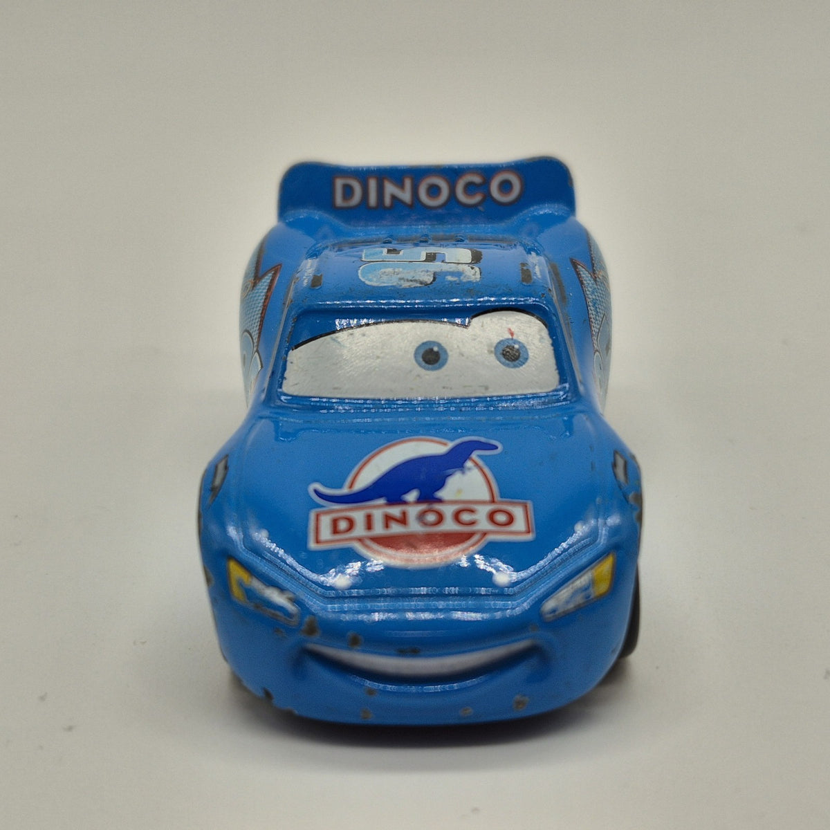 TOMICA Dinoco Lightning Mcqueen 1:64 Disney Pixar Cars 2010 Diecast6