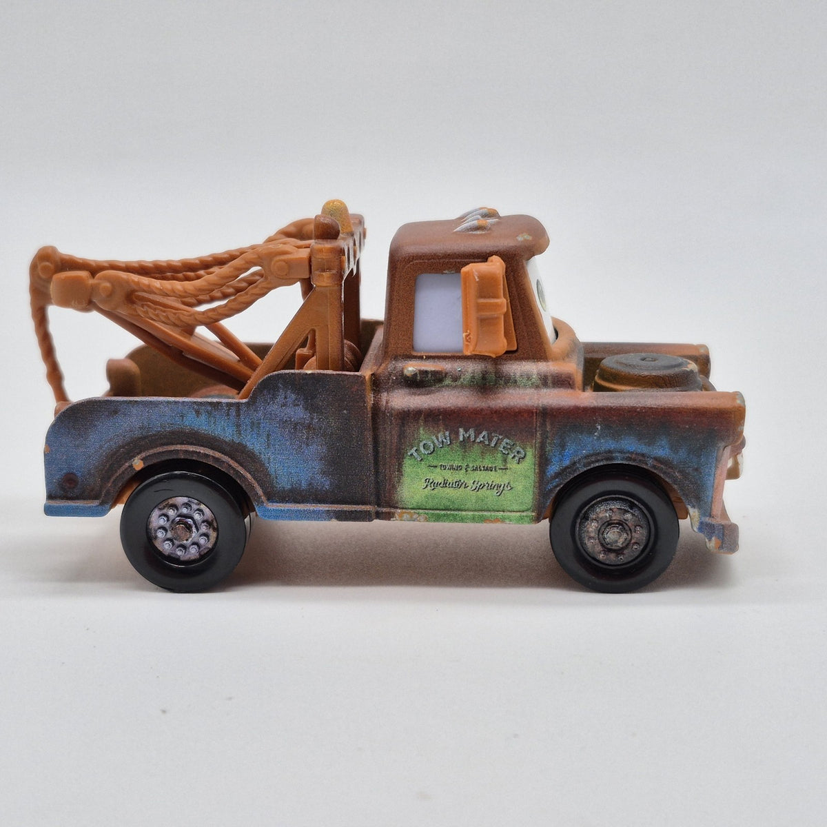 Mater Loose Disney Pixar Cars 1:55 Diecast Thailand FJH925