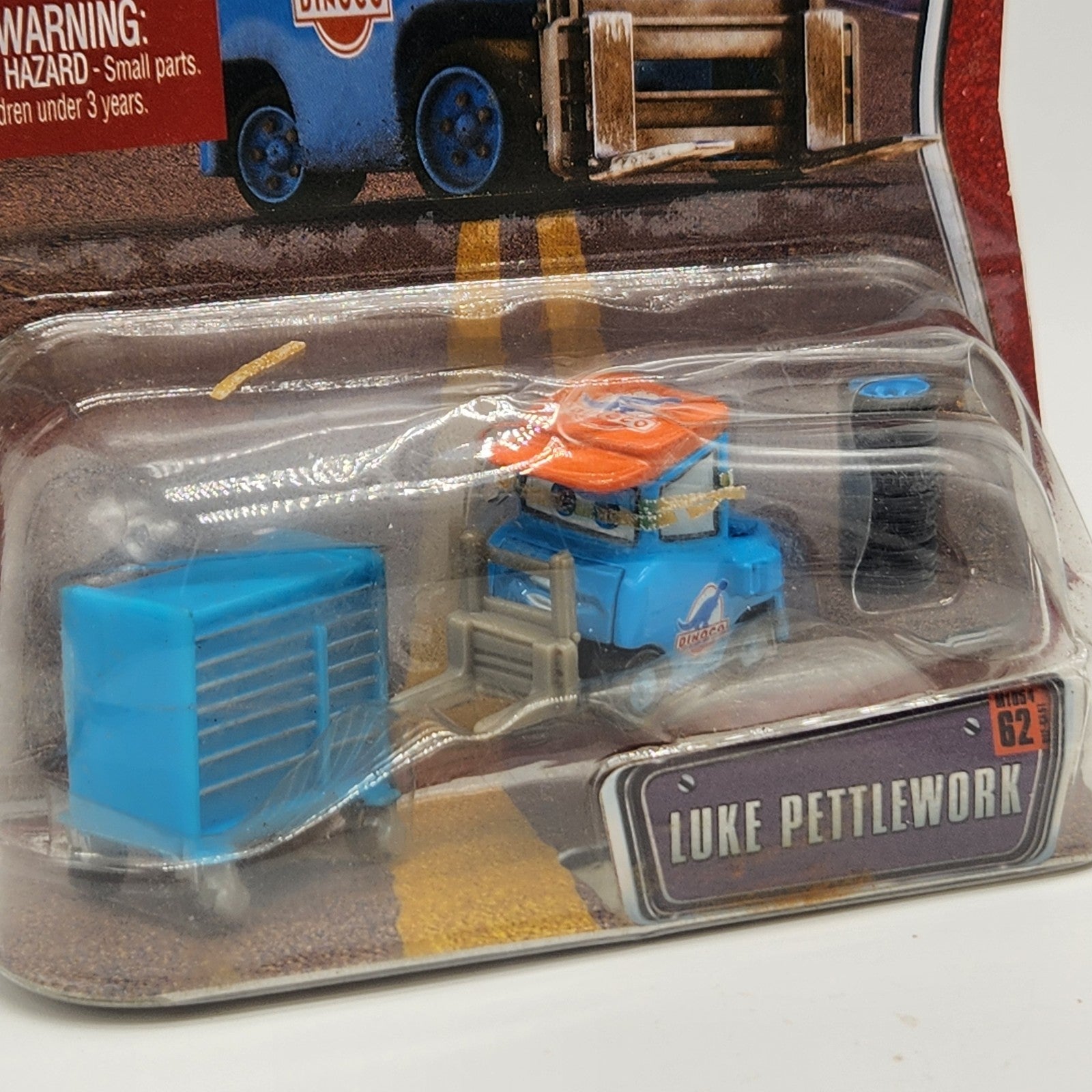 Disney Pixar The World of Cars LUKE PETTLEWORK #62 Diecast 1:55 Dinoco Pittie1