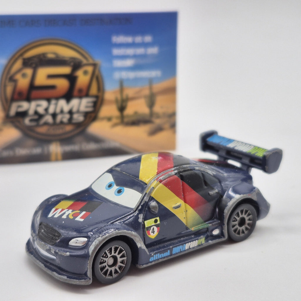 Tomica Max Schnell Disney Pixar Cars 1:64 Diecast Car Japan0