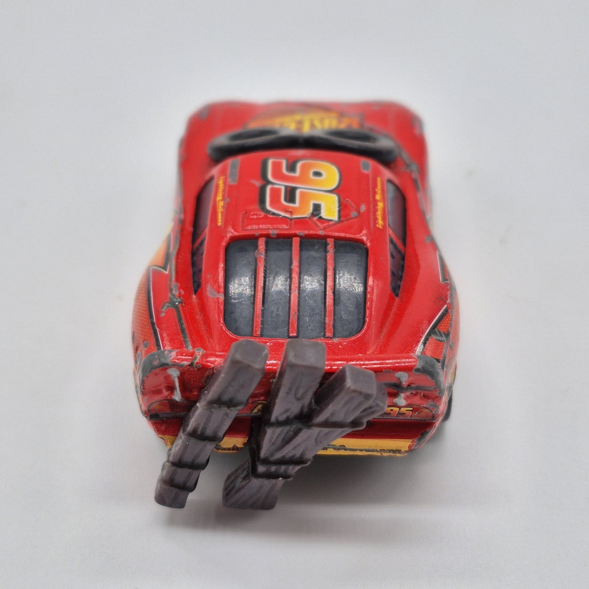Spin Out Lightning McQueen Disney Pixar Cars 1:55 Diecast Loose Used Rough Cond.2