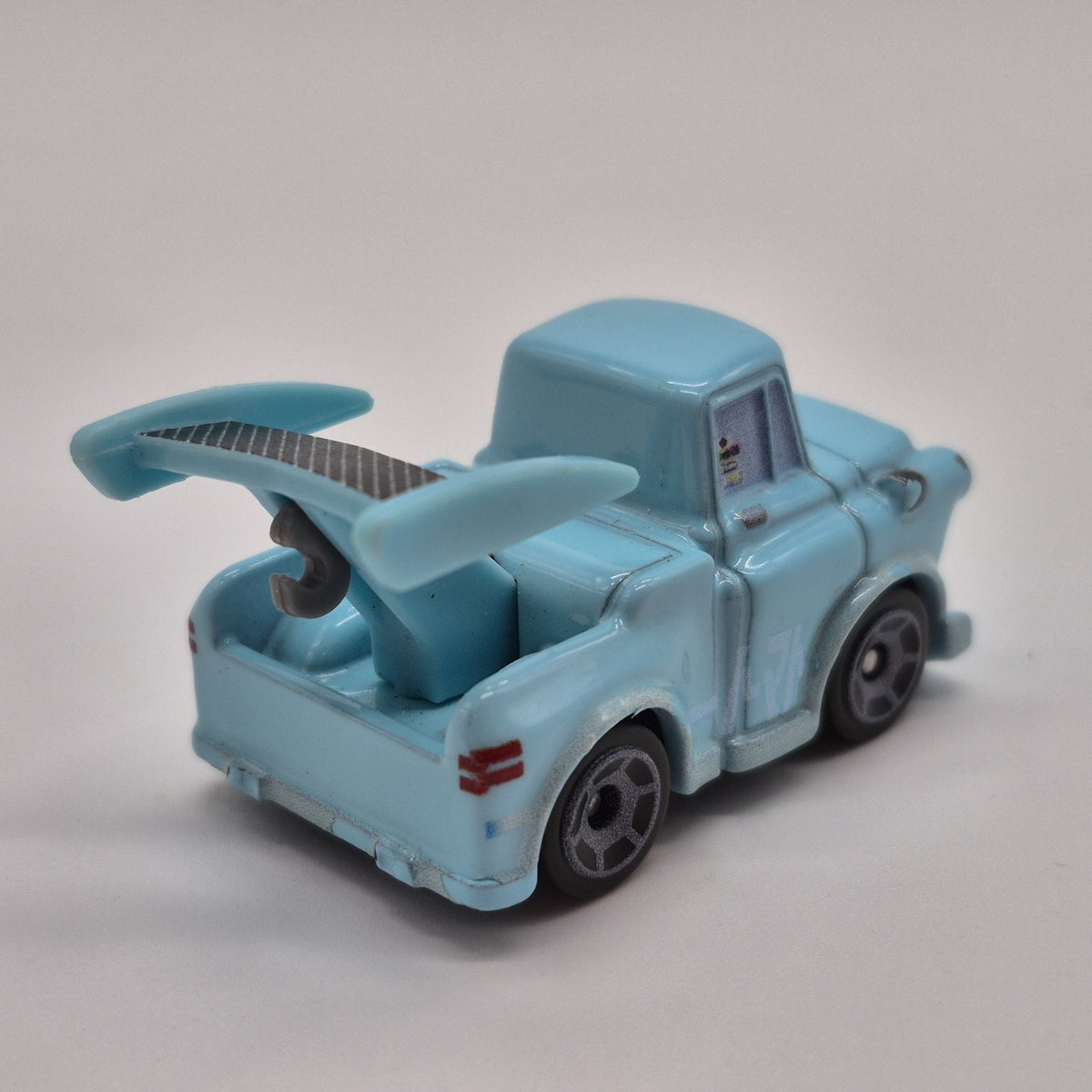 Mini Tokyo Drift Mater Disney Pixar Cars 1:87 Diecast Truck4
