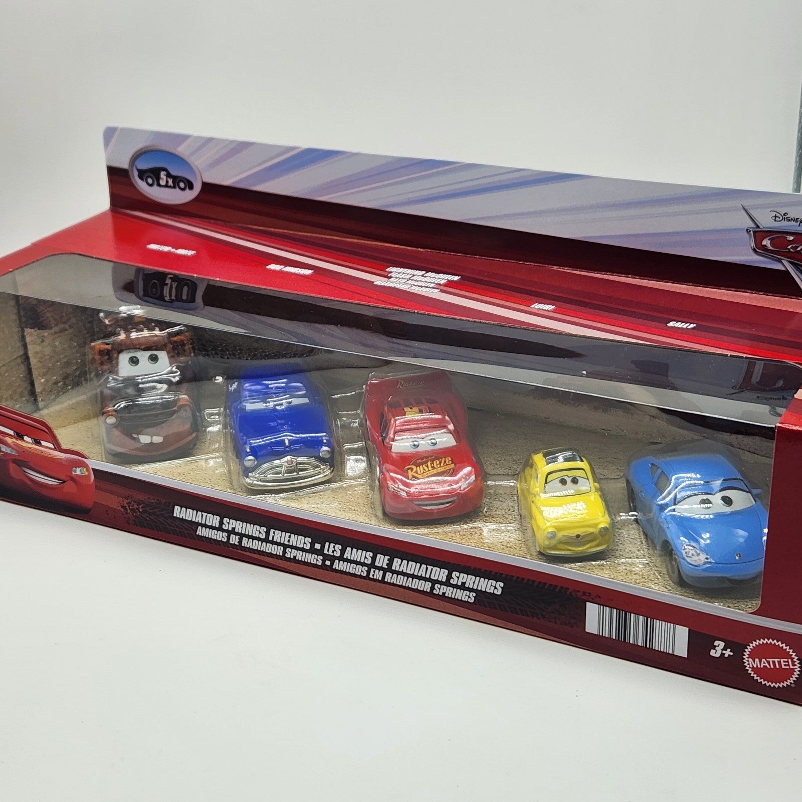Radiator Springs Friends 5 pack 2026 Disney Pixar Cars Luigi Doc Mater 1:550