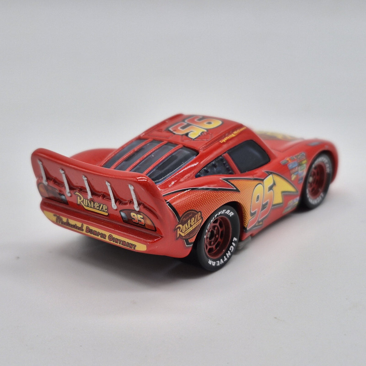 Disney Pixar The World of Cars Bug Mouth Lightning McQueen5