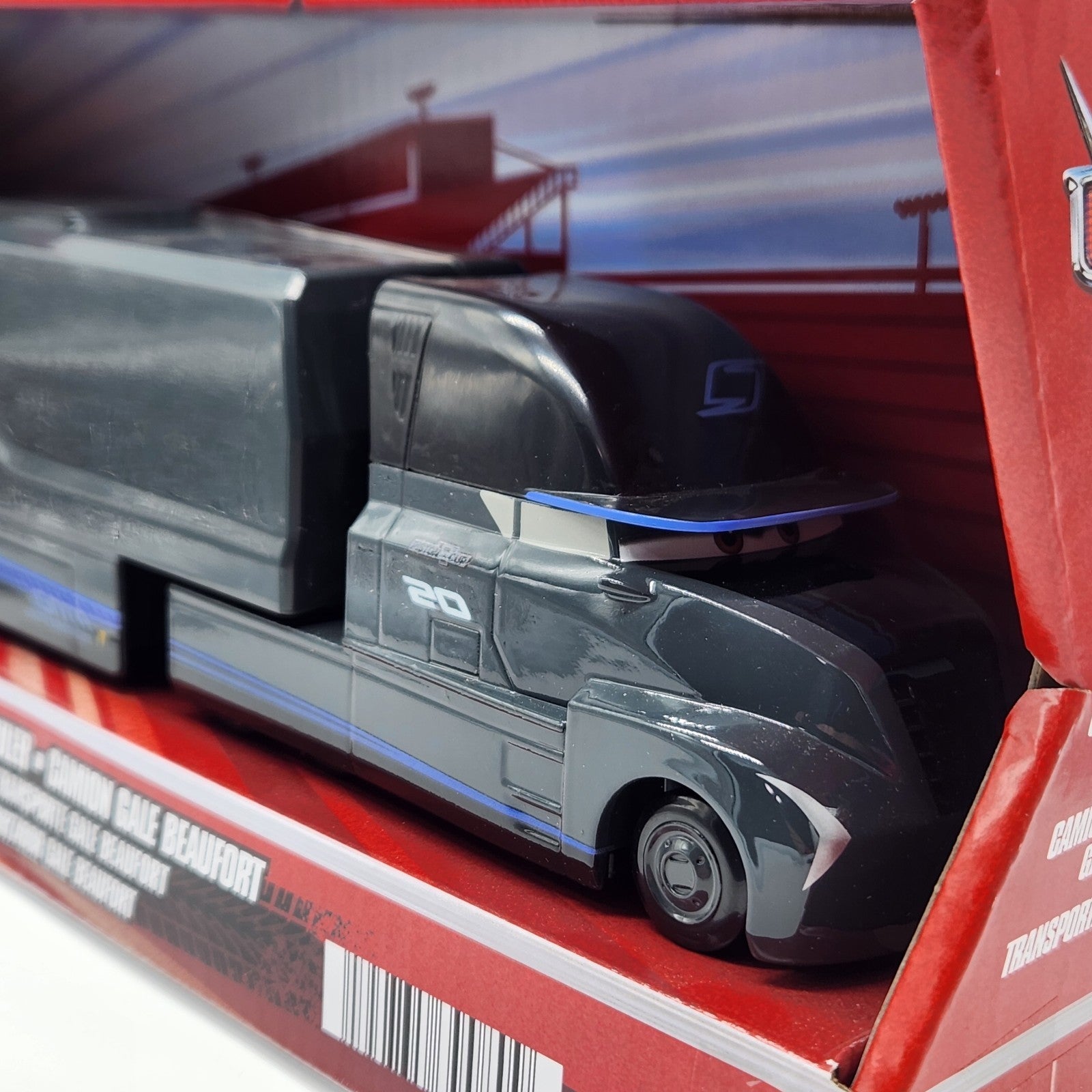 Disney Pixar Cars Gale Beaufort Hauler 1:55 Diecast Truck NEW BOX 20262