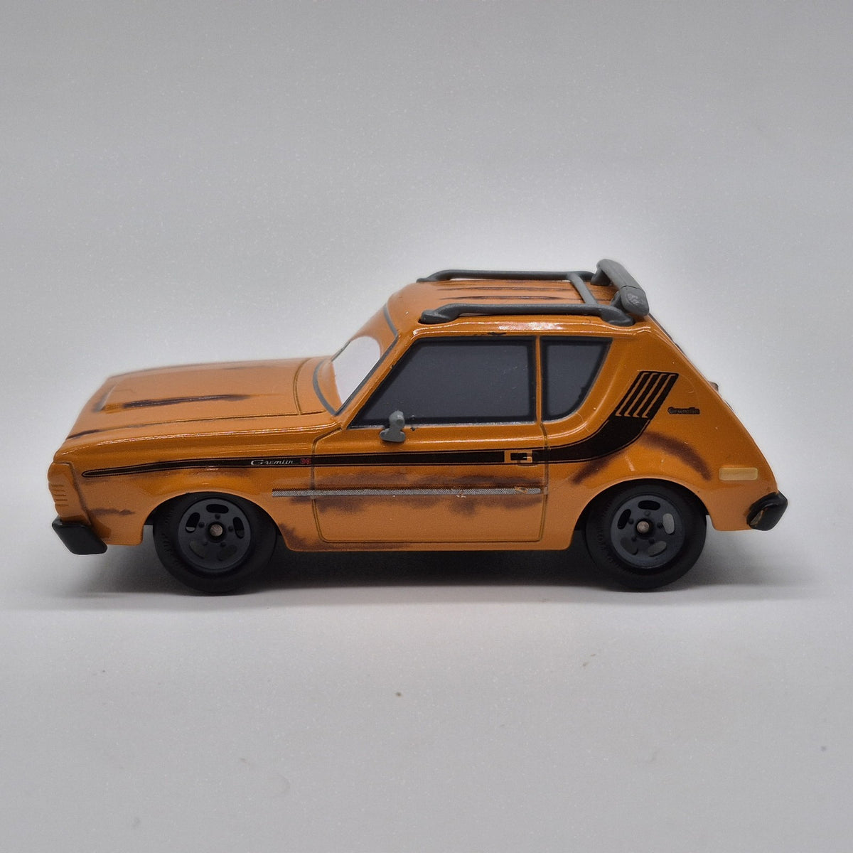 Secret Agent Ops Grem With Weapon Disney Store 2011 Diecast 1:432