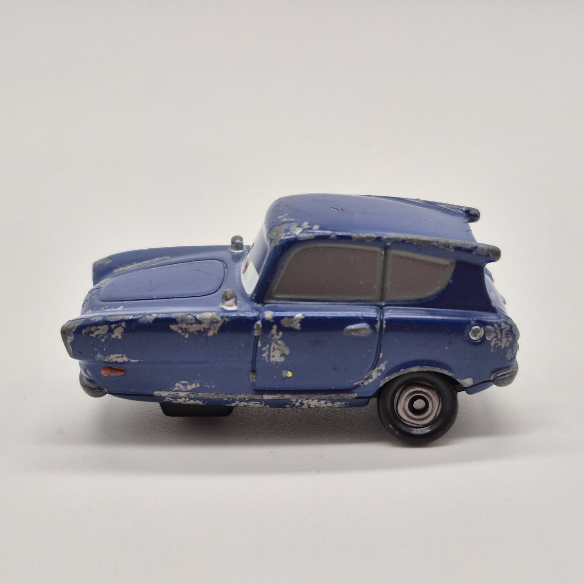 Tomica 2011 Tomber Disney Pixar Cars 1:64 Diecast Japan 1