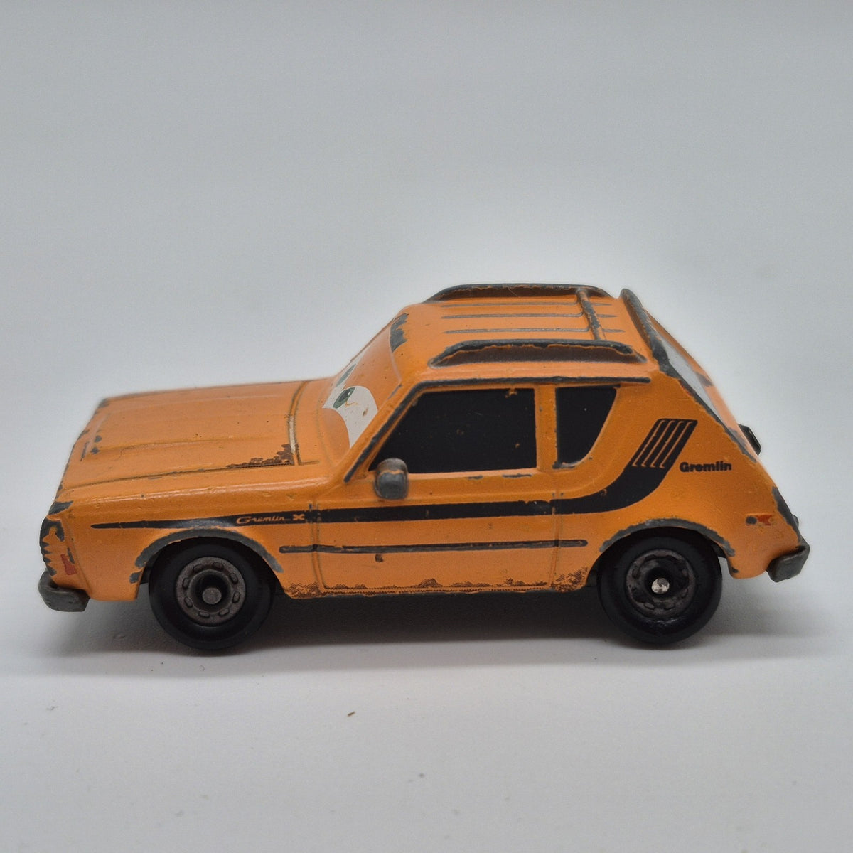 Tomica Grem Disney Pixar Cars 1:64 Diecast Car Japan2