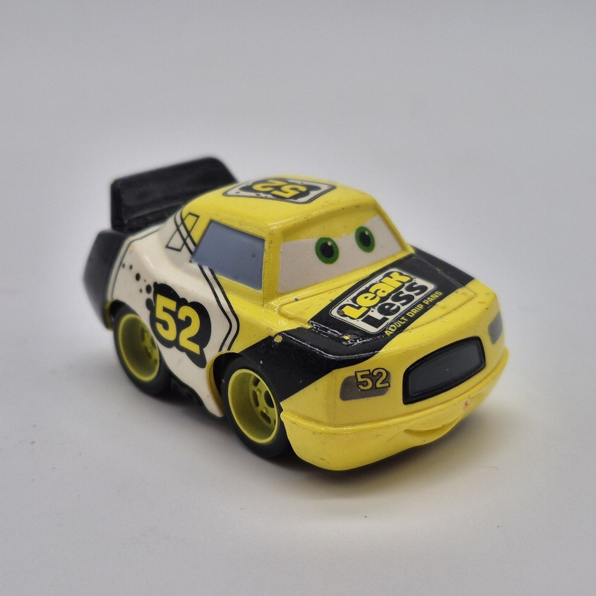 Claude Scruggs Mini Adventures Disney Pixar Cars Diecast Toy Car4