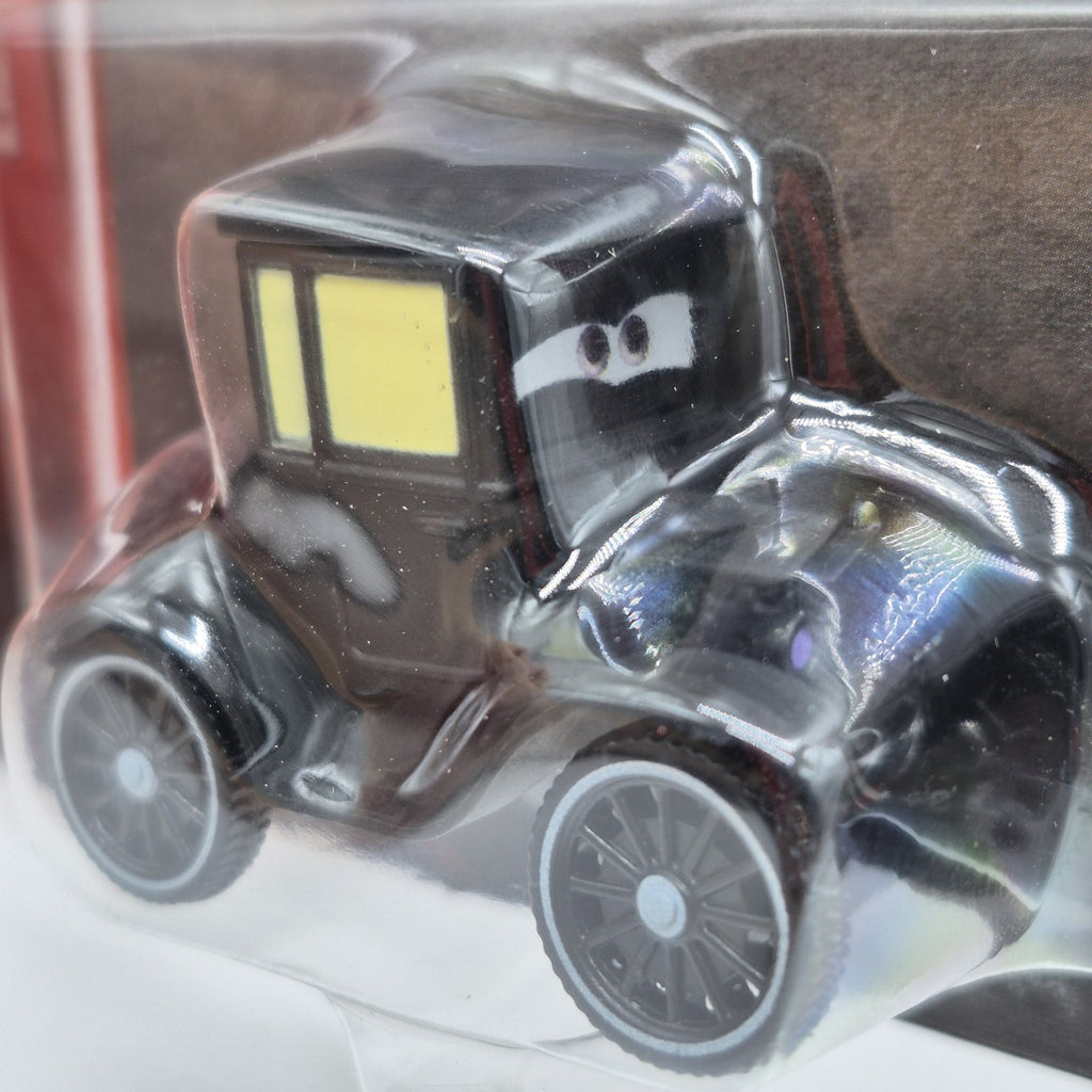 Lizzie 2027 Disney Pixar Cars NEW Radiator Springs Diecast 1:55 Mattel Toy1