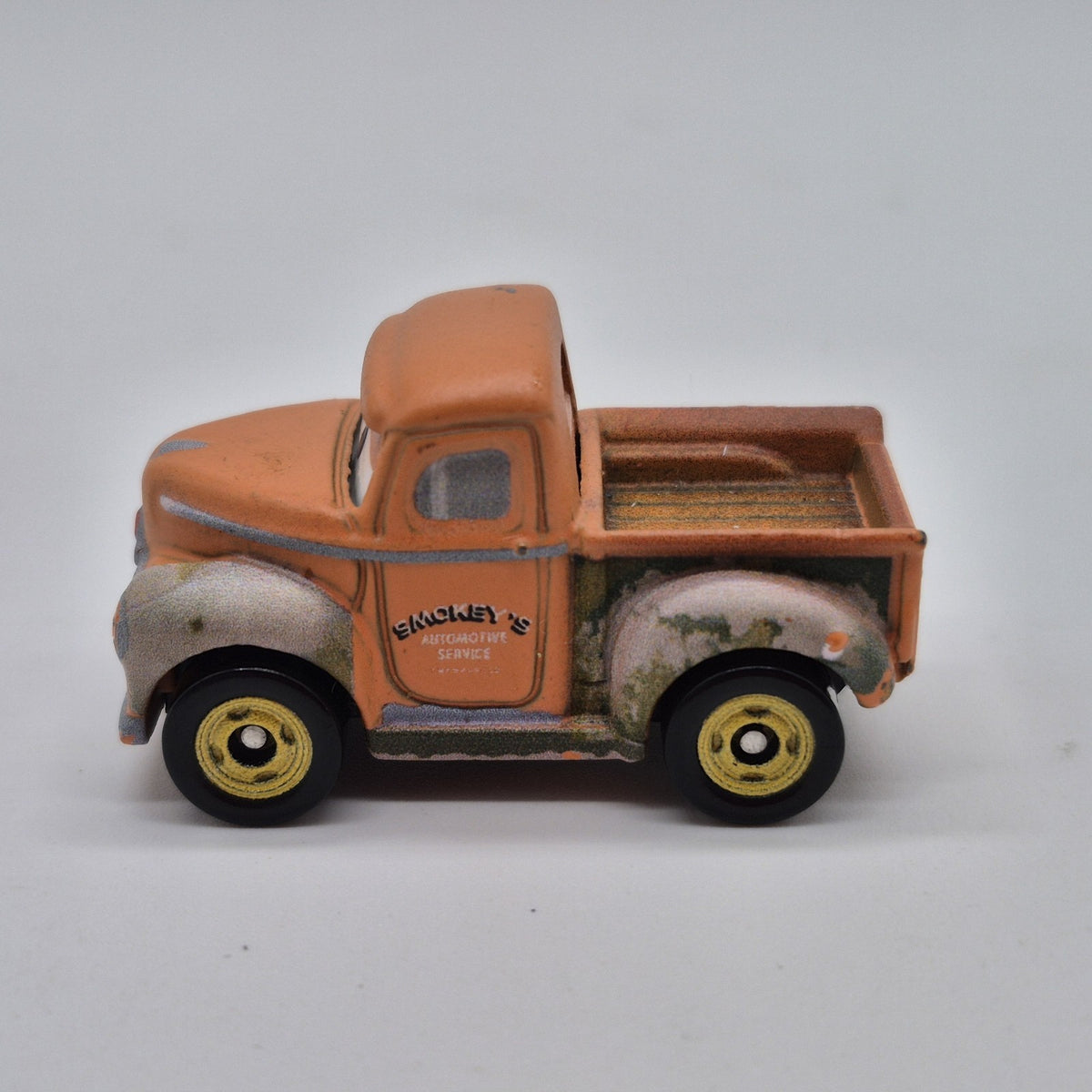 Used Smokey Mini Racer Disney Pixar Cars 1:87 Diecast Truck Mattel1