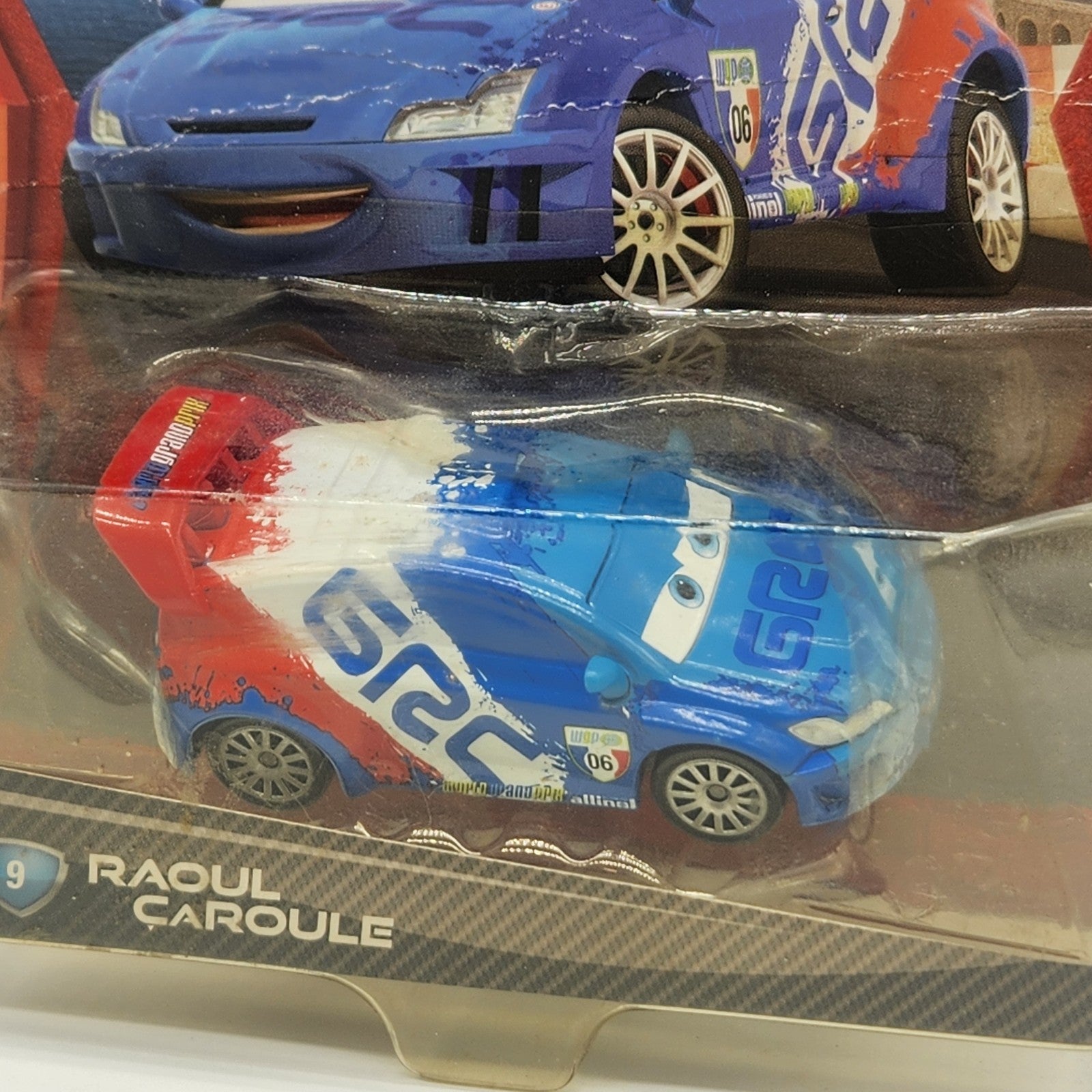 Cars 2 Raoul CaRoule #9 Disney Pixar Cars 1:55 Diecast Rally Racer1