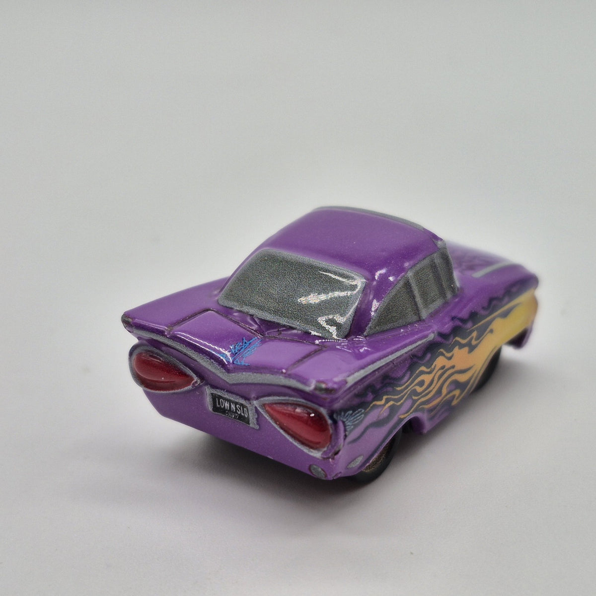 Used Ramone Purple Mini Disney Pixar Cars 1:87 Diecast Toy Car Mattel4