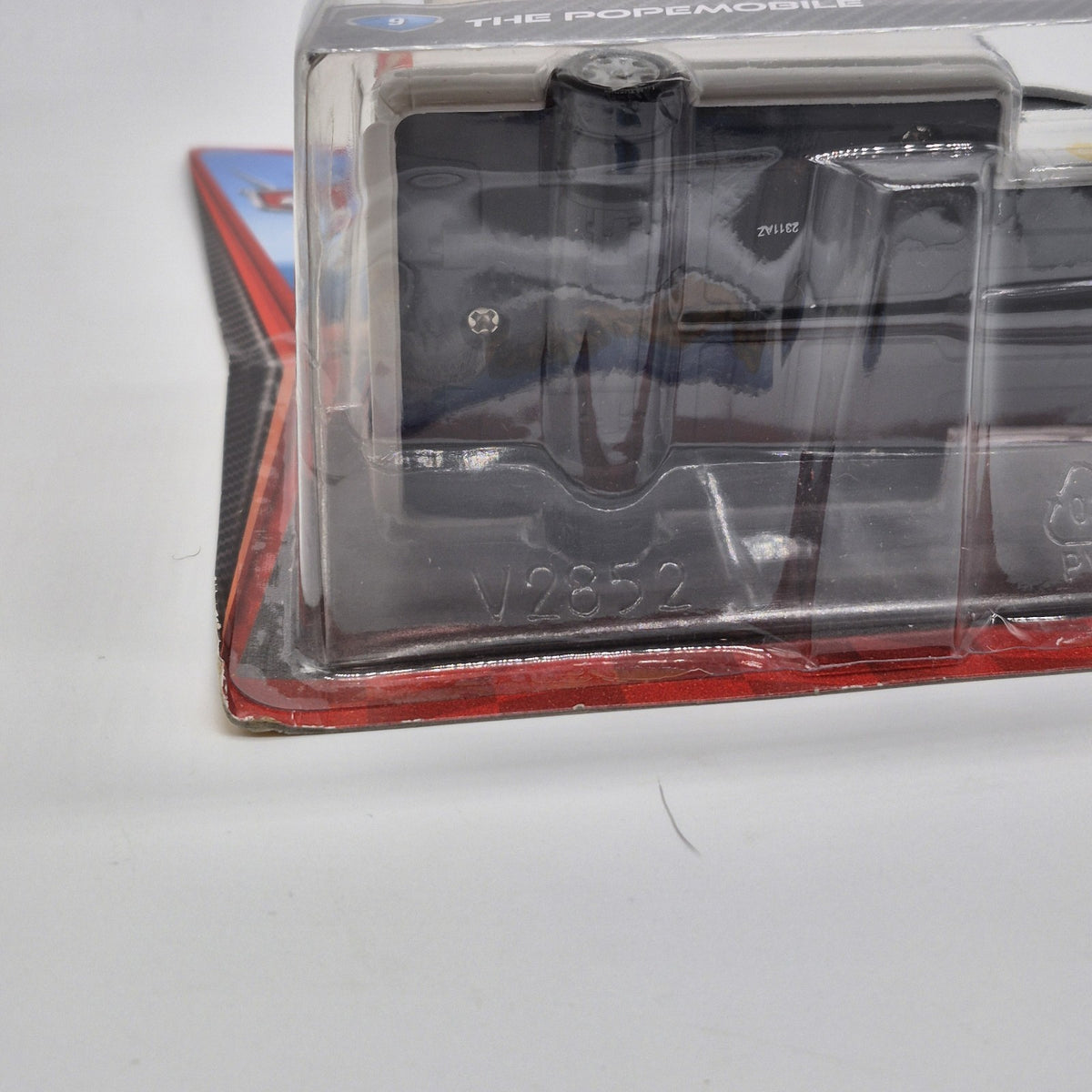 Pope Pinion IV And The Popemobile Set Disney Pixar Cars 2012 Diecast Toy 1:5511