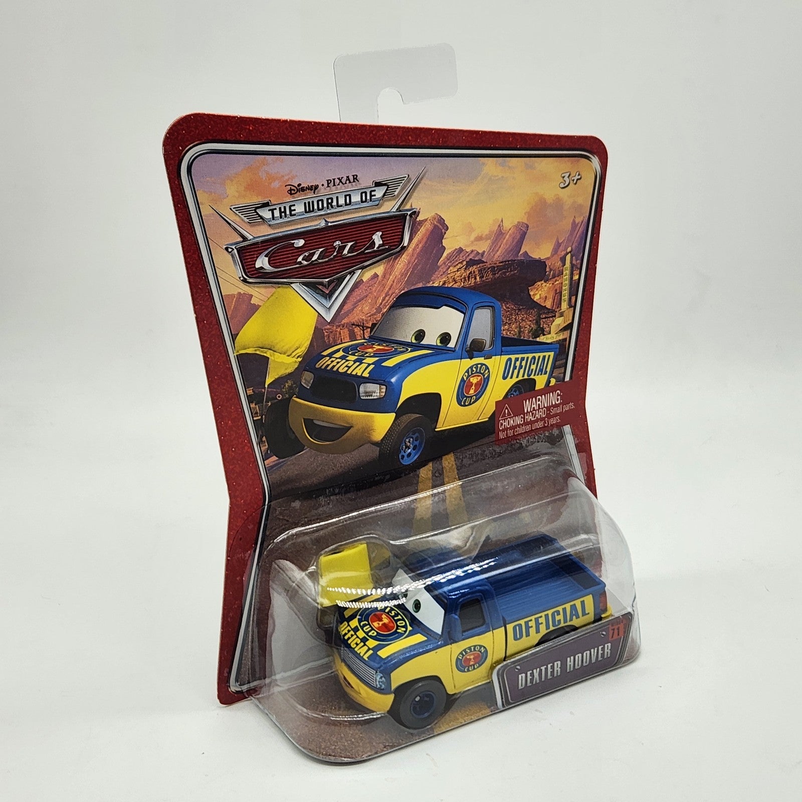 Disney Pixar World of Cars Piston Cup Official Dexter Hoover With Yellow Flag2